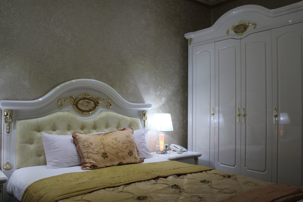 Hotel Elegant Boutique Rustaveli à Tbilissi Extérieur photo