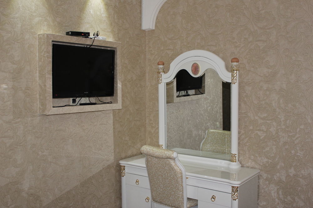Hotel Elegant Boutique Rustaveli à Tbilissi Extérieur photo