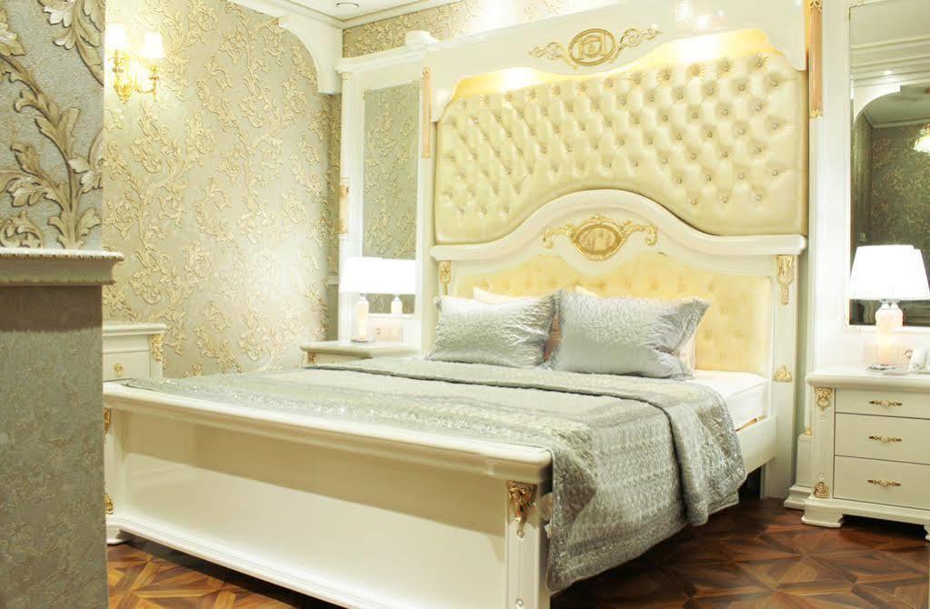 Hotel Elegant Boutique Rustaveli à Tbilissi Extérieur photo