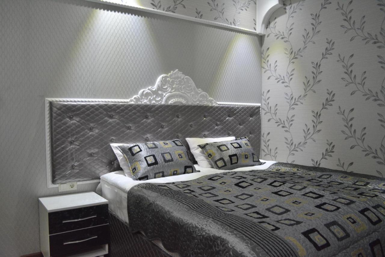 Hotel Elegant Boutique Rustaveli à Tbilissi Extérieur photo