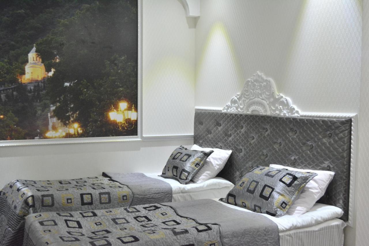 Hotel Elegant Boutique Rustaveli à Tbilissi Extérieur photo